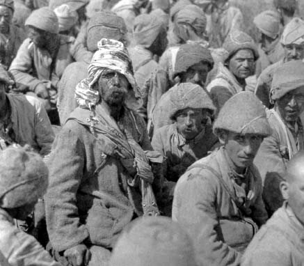 Picture: Turkish prisoners-of-war, 1917